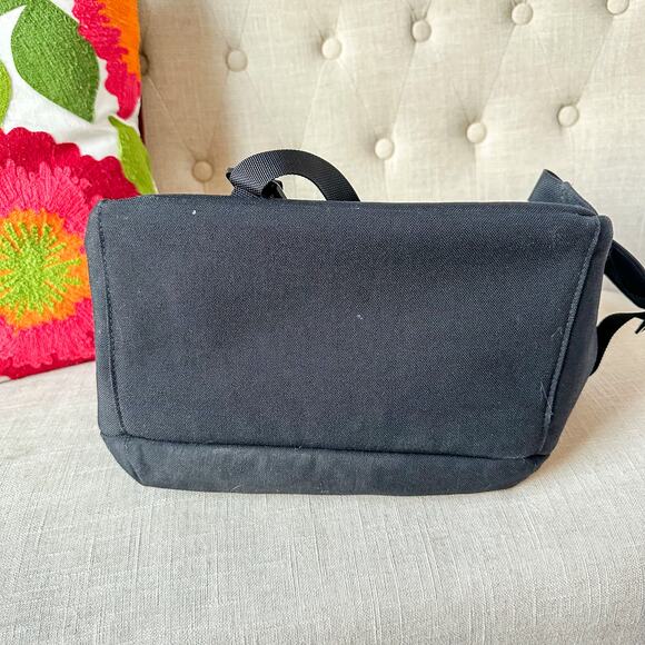 Everlane Commuter Backpack - Black - Used - Picture 3 of 8